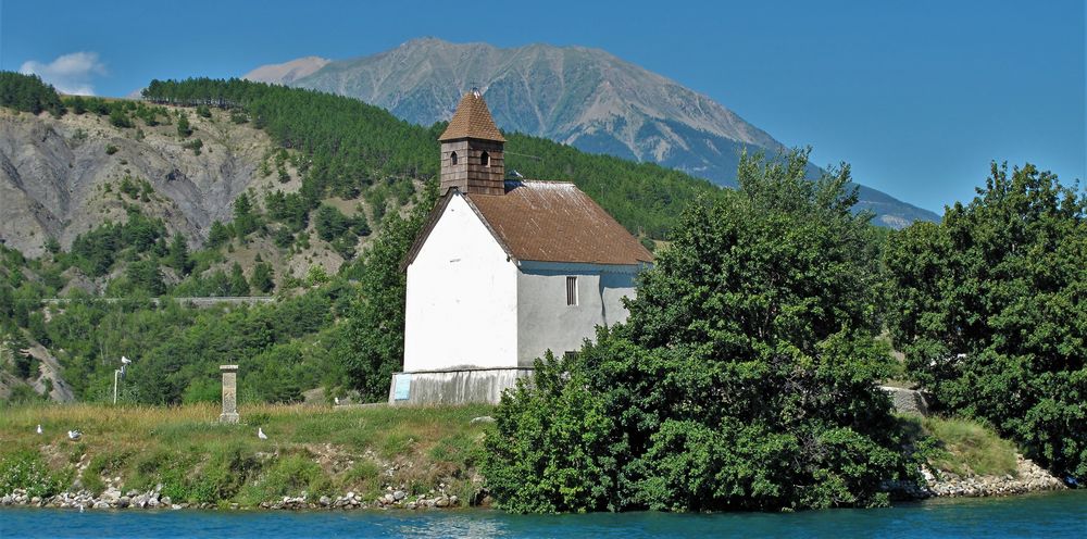 CHAPELLE A LA MONTAGNE 2