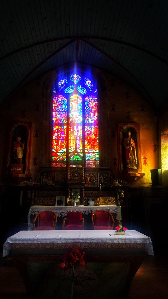 Chapelle à Loc-Eguiner-Saint-Thégonnec