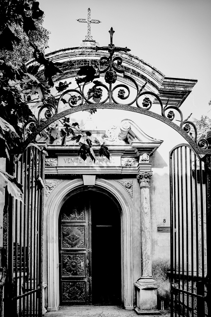 chapelle des pénitents gris.