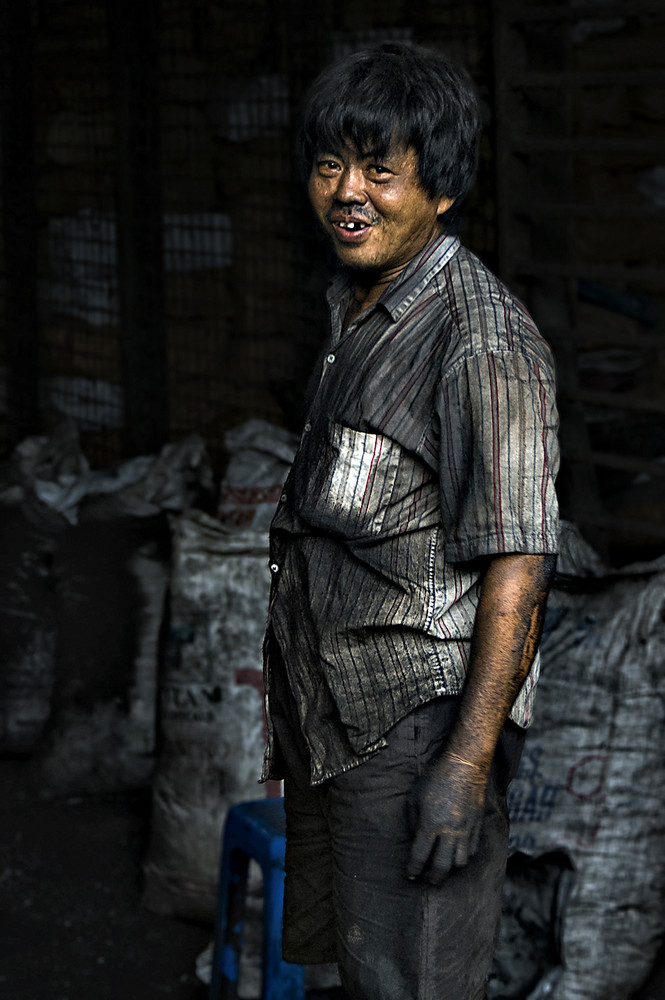 Charcoal Maker