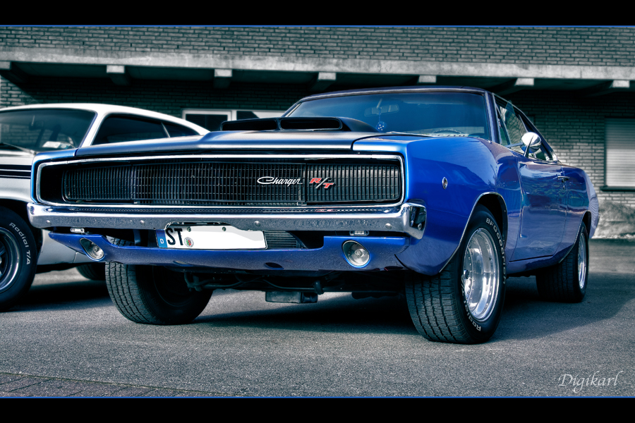 Charger "ST"