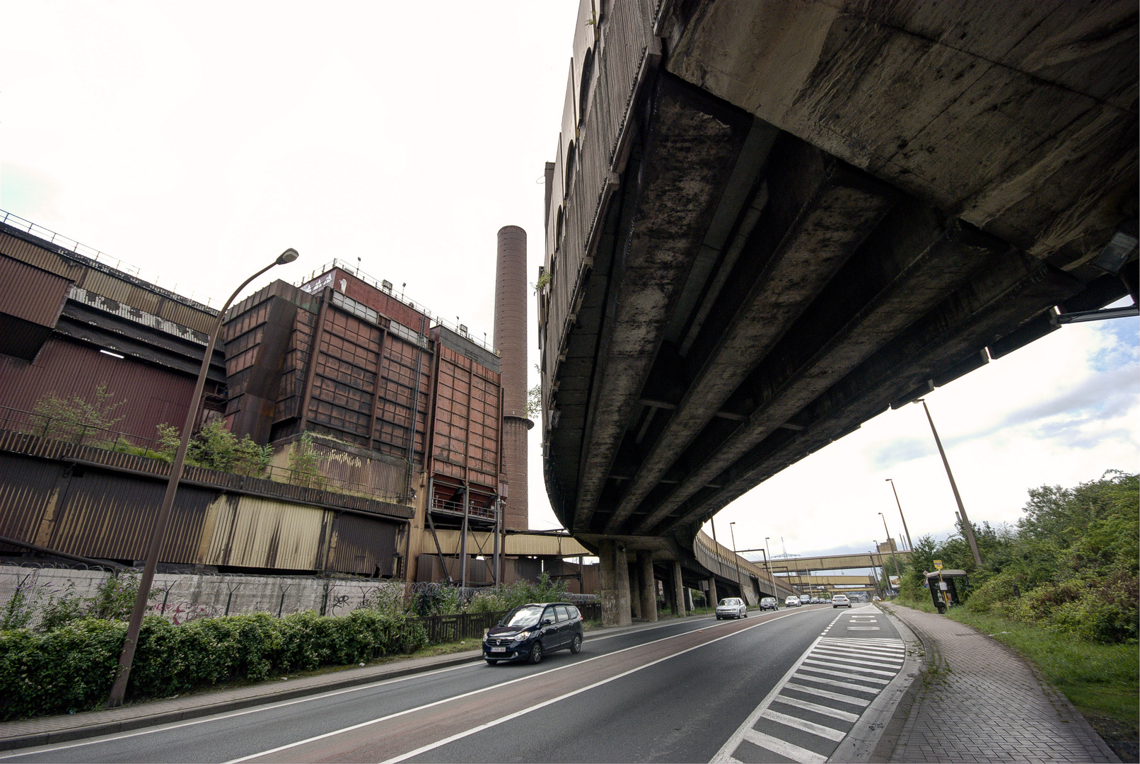 Charleroi - Route de Mons - Metro Viaduct - 03