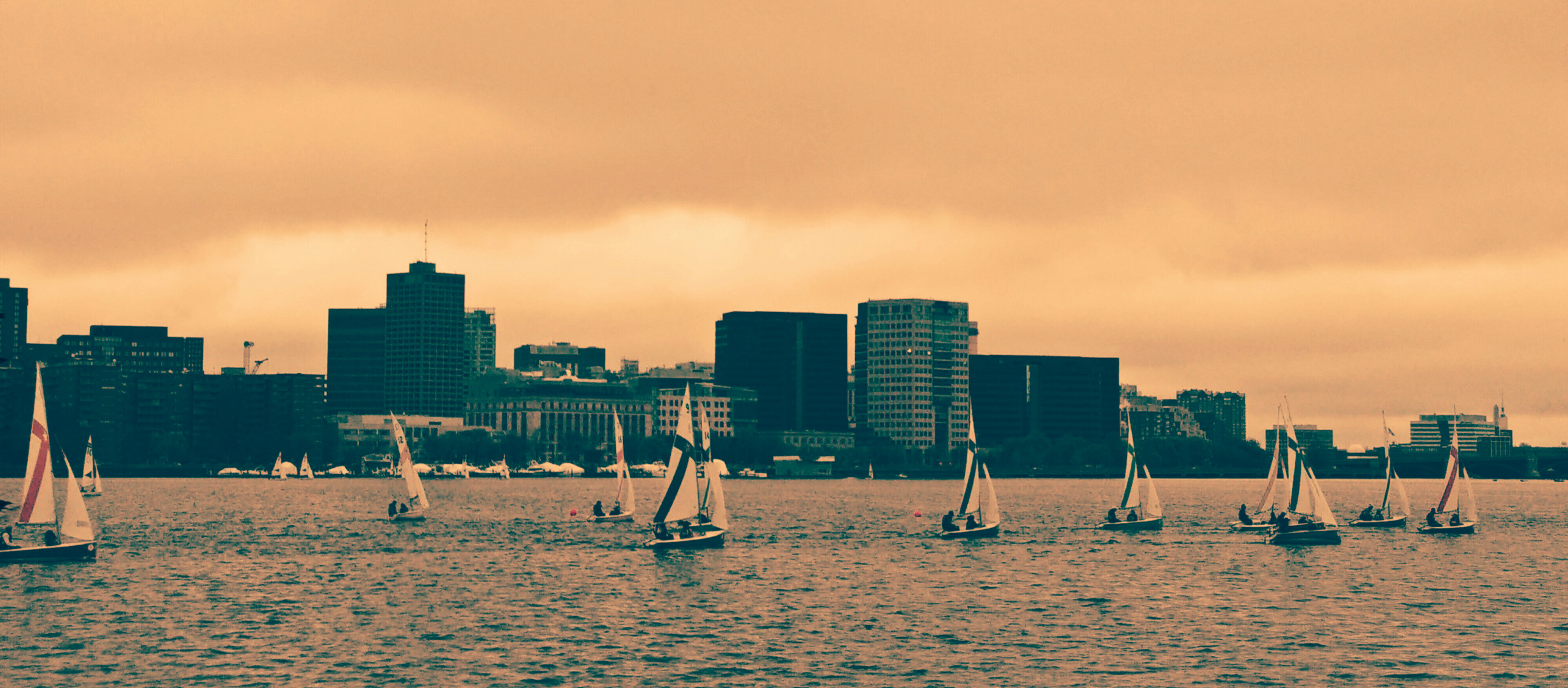 Charles River in Boston City in the 80's ;) 