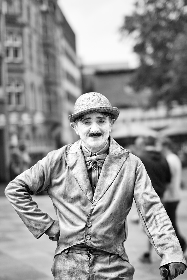 Charlie Chaplin Foto & Bild | streetfotografie mit menschen, sonstiges
