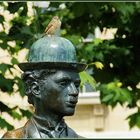 Charlie Chaplin hat 'nen Vogel