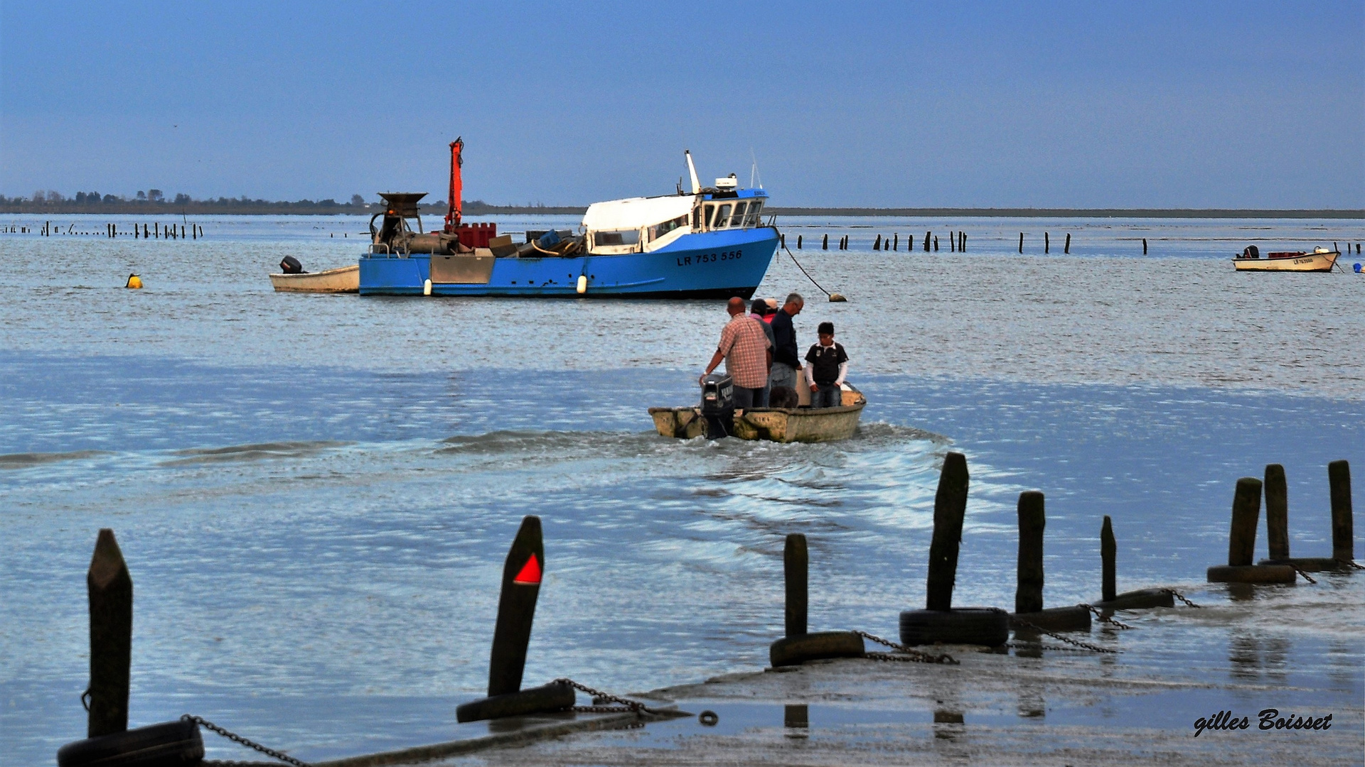 Charron, le port du Pavé, départ en mer