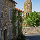 Charroux - La Tour Charlemagne (XIème) vue de la rue de l’Eglise