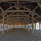 Charroux - Vue intérieure de la halle médiévale (XVème siècle)