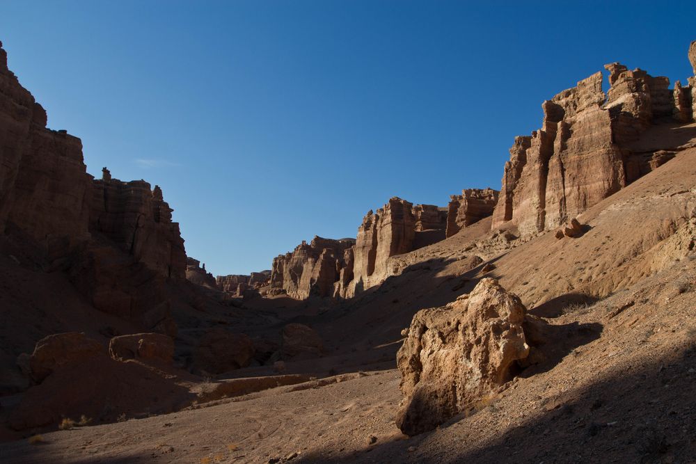 Charyn Canyon 3