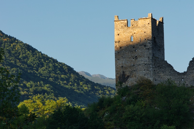 chateau cathare au lever du soleil