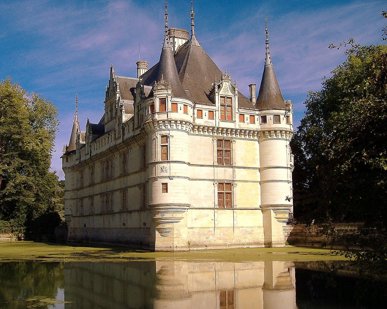 CHATEAU D' AZAY LE RIDEAU