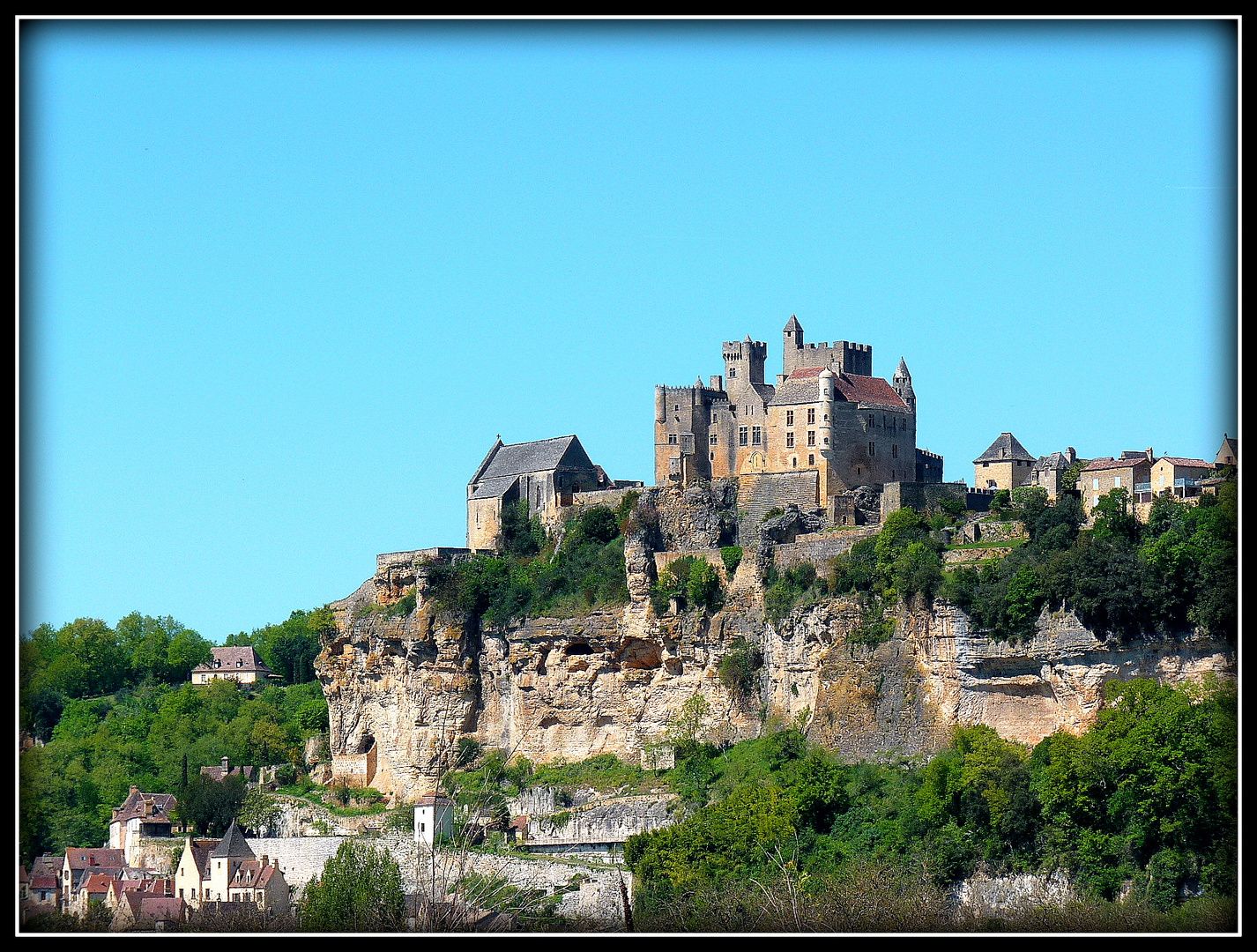 CHATEAU - DE - BEYNAC - 1 -