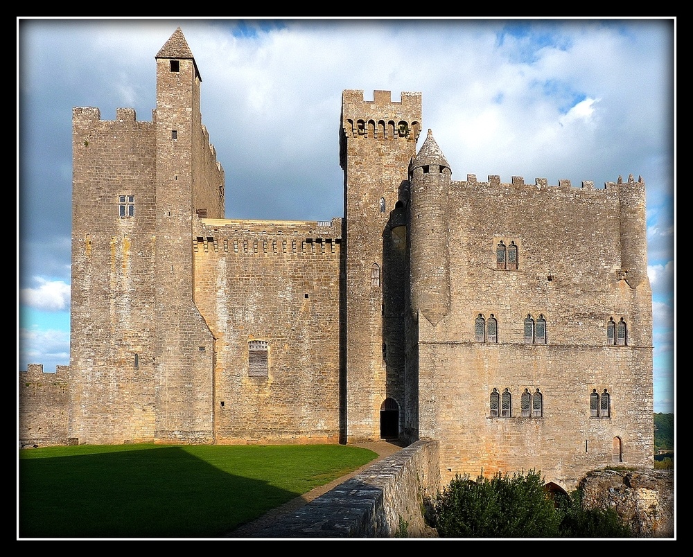 CHATEAU DE BEYNAC - 2 -