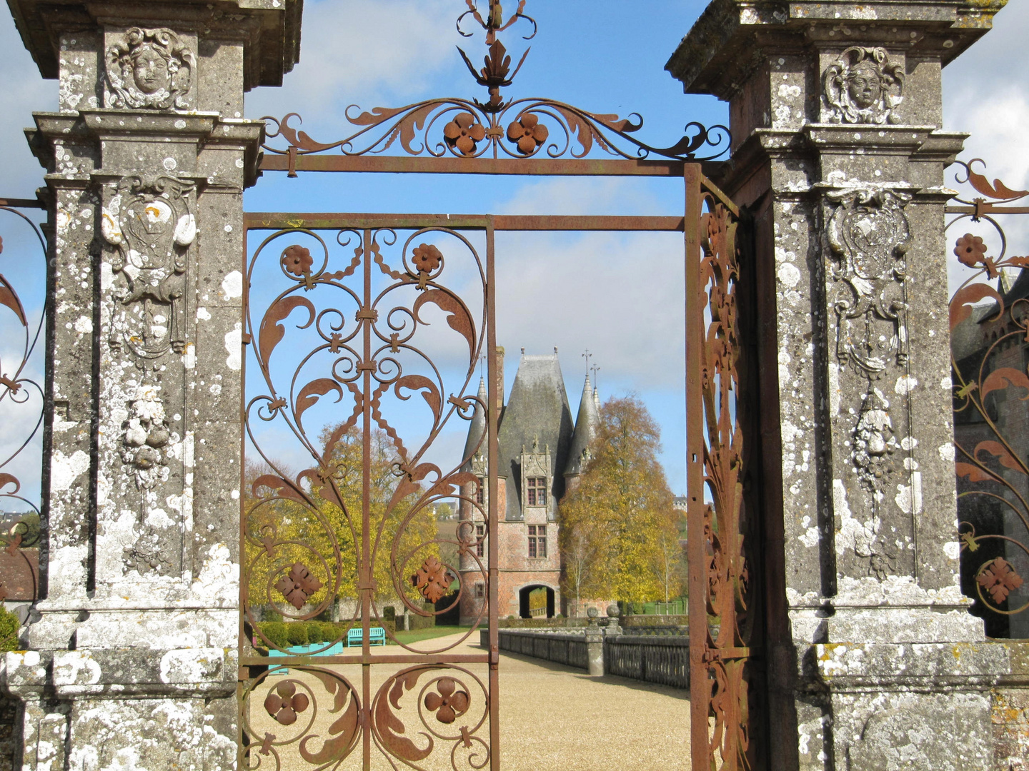 Chateau de Carrouge in Frankreich