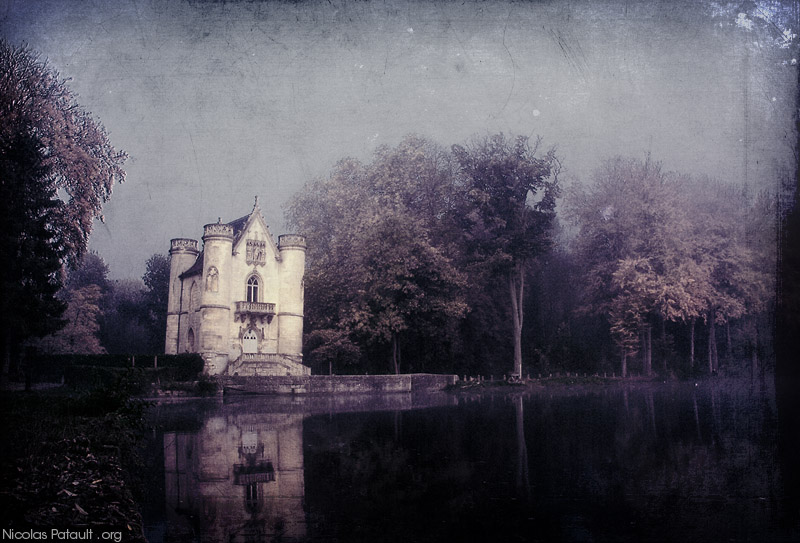 Chateau de la Reine Blanche aux Etangs de Commelles