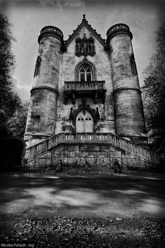 Chateau de la Reine Blanche en noir et blanc