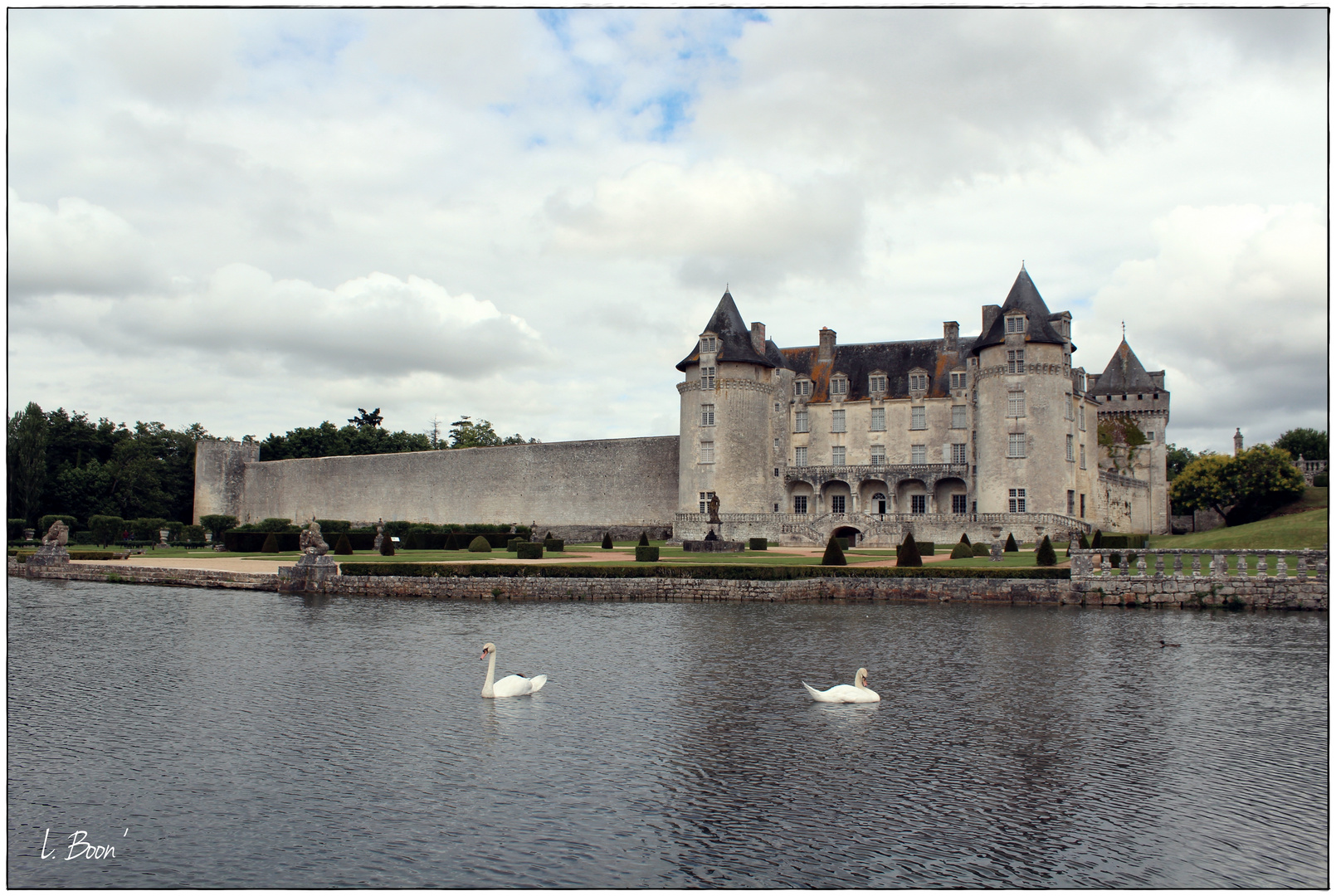 Chateau de la Roche Courbon.