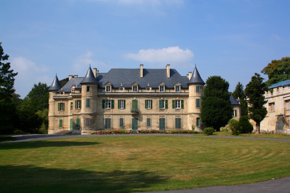 Chateau de Lamorlaye I