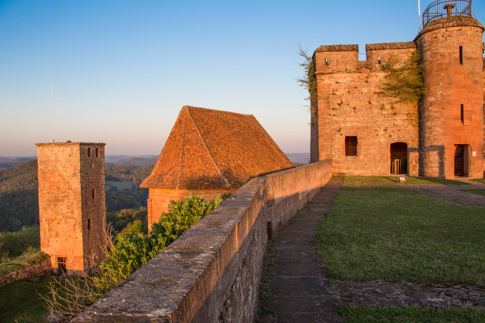 Chateau de Lichtenberg -1 -