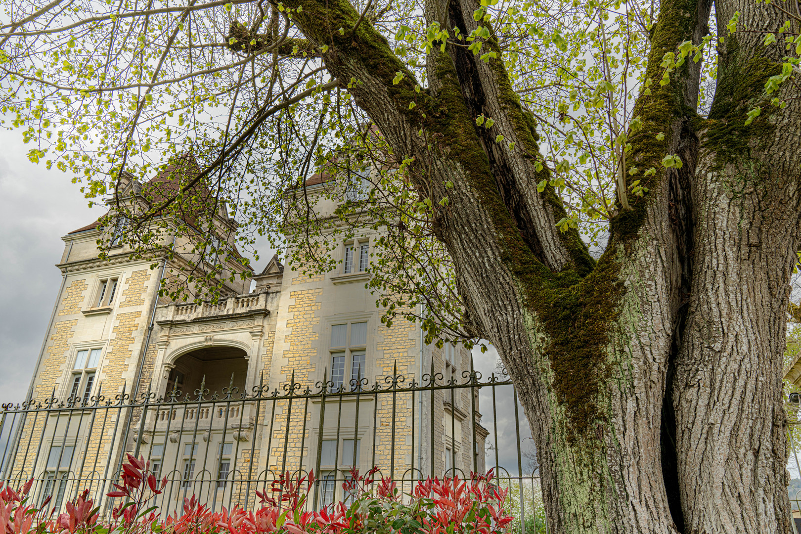 Chateau de Monrecour