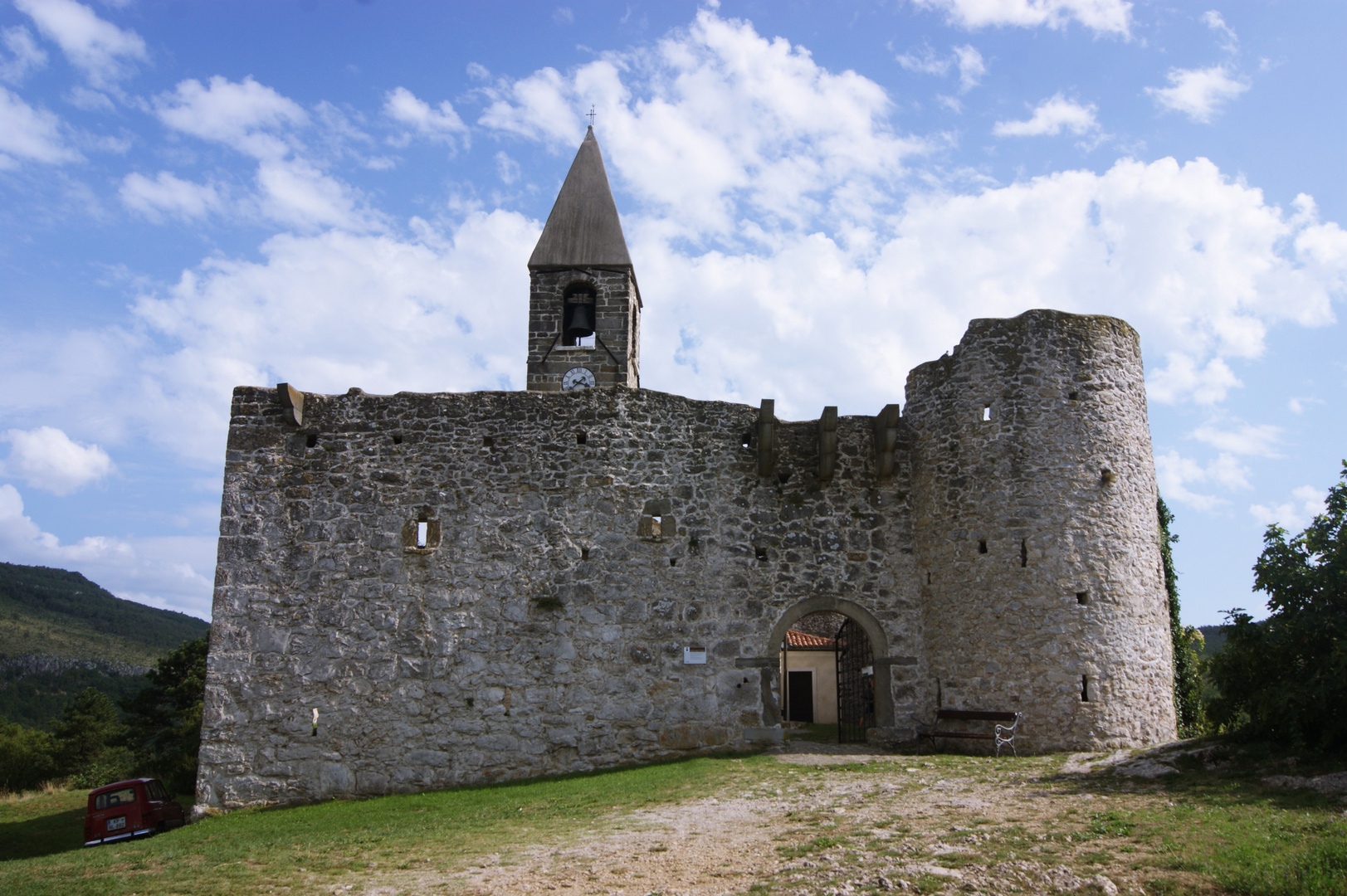 Chateau Hrastovlje