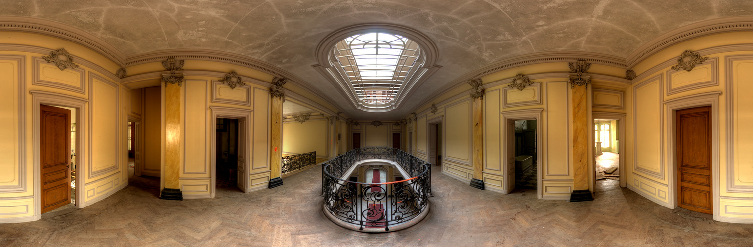 Chateau L. - 360° Panorama