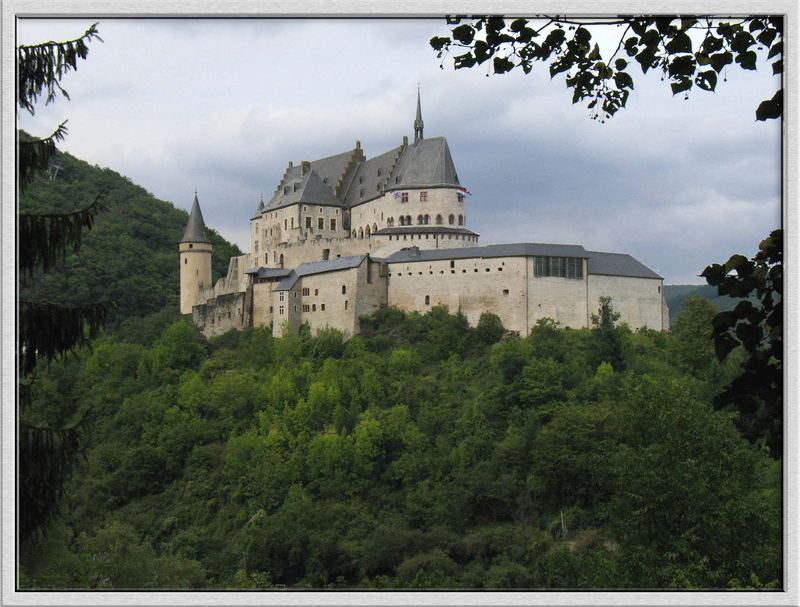 Chateau Vianden (Luxemburg)