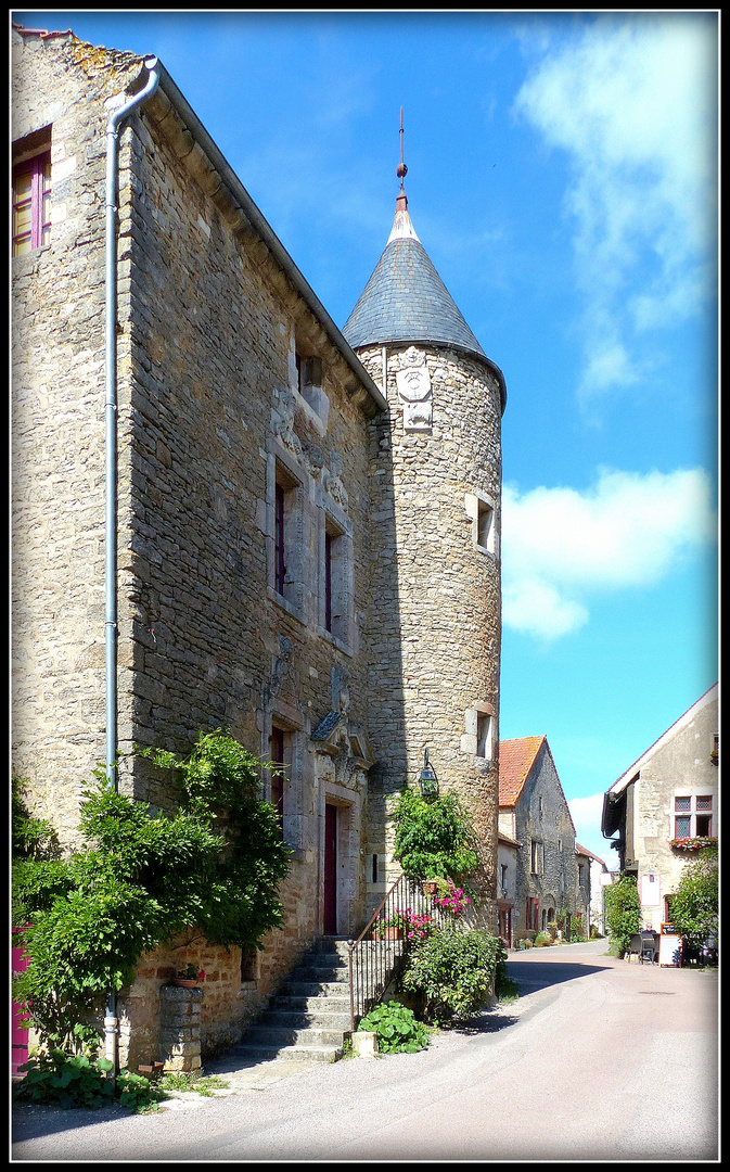 CHATEAUNEUF - EN - AUXOIS - 3-