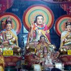 Chau Doc - Buddhistischer-/ Hindutempel - Altar 1