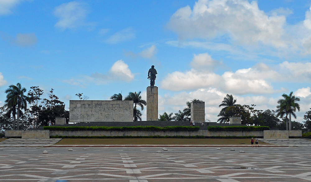 ..Che auf seinem Denkmal..