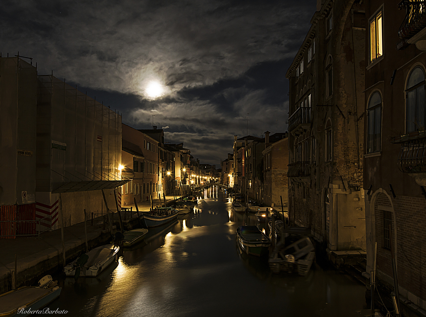 che la luna vi porti un po' di fortuna