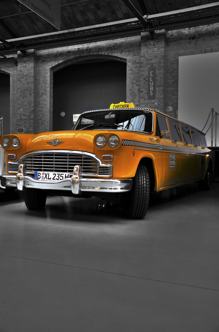 Checker-Taxi (HDR)