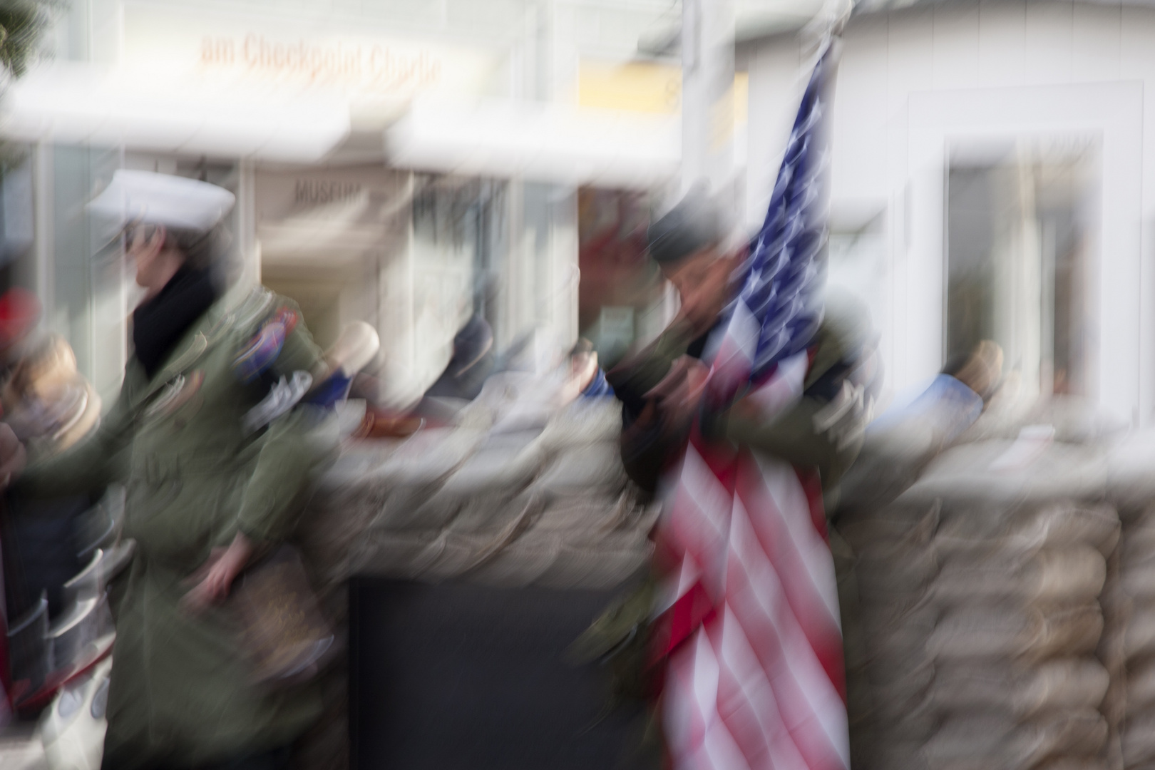 Checkpoint Charlie: un pasado borroso