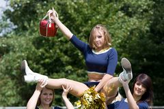 Cheerleaders 16