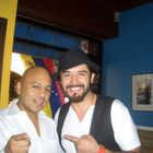 CHEF VENEZOLANO CARLOS LA CRUZ Y EL ACTOR Y PRODUCTOR COLOMBIANO CESAR CAMACHO