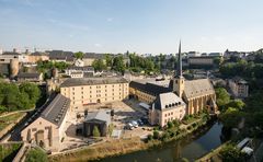 Luxembourg Ville(LU)