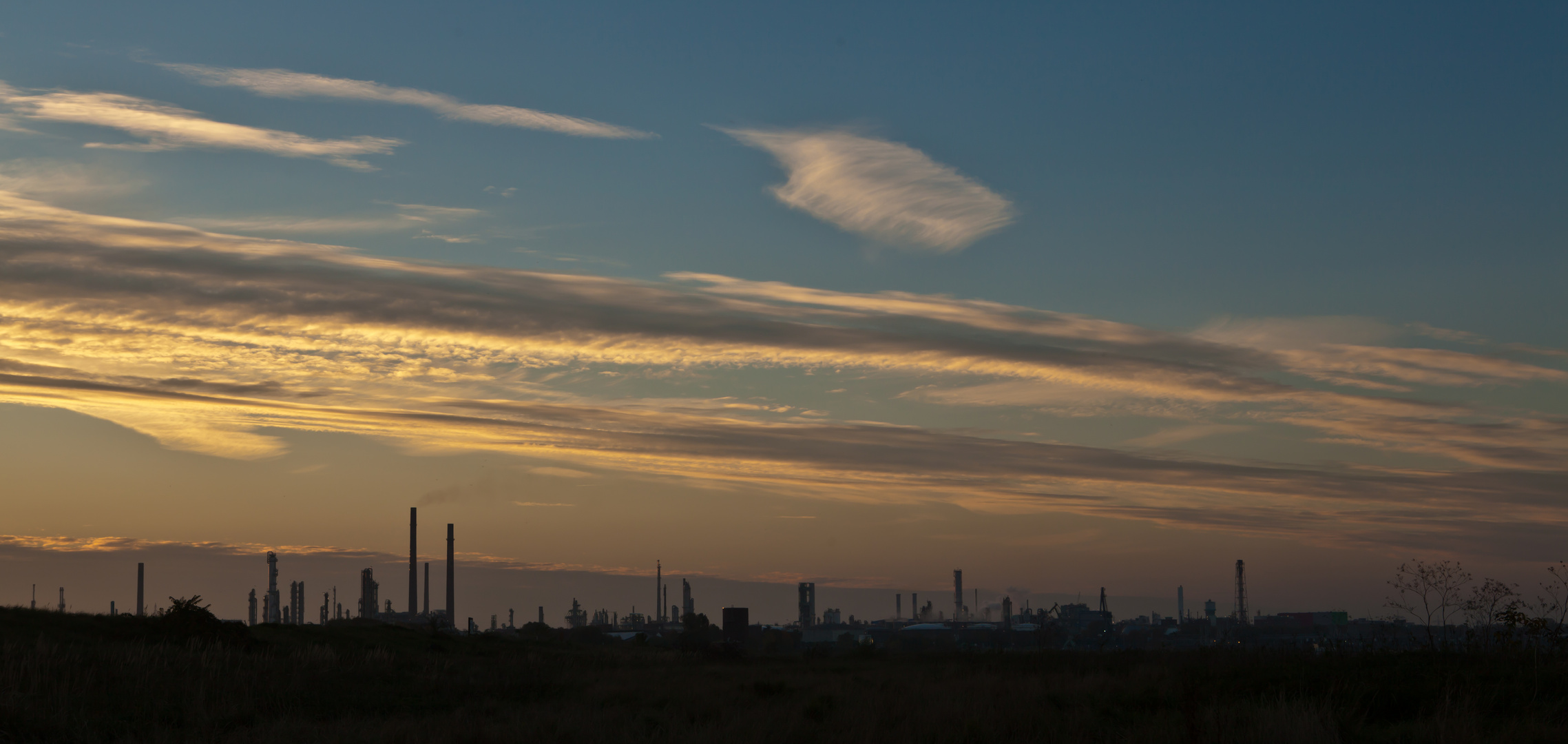 Chempark Dormagen beim Sonnenuntergang