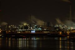 Chempark Uerdingen bei Nacht