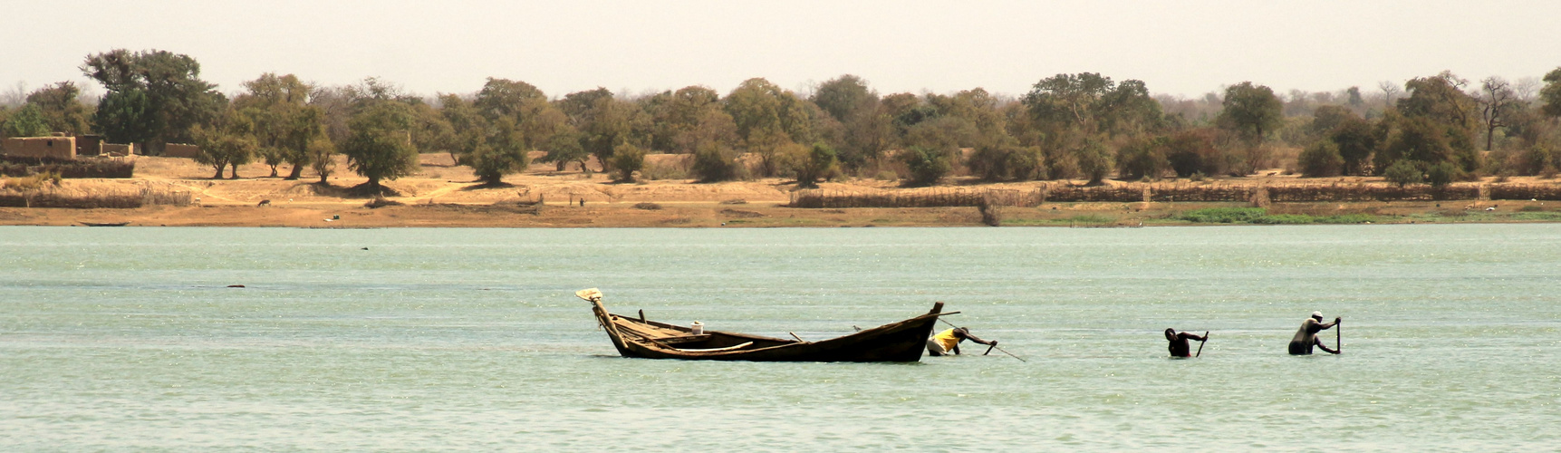 Chercheurs de sable dans le Niger