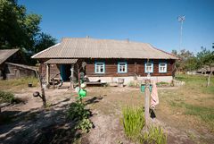 Chernobyl Exclusion Zone - Samosely (Residents of the 30 Kilometer Zone)