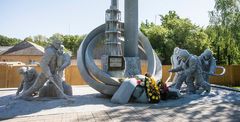 Chernobyl Village - Monument "Those who saved the world"