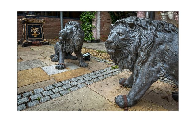 Chester - Außenempfangsbereich eines Hotels