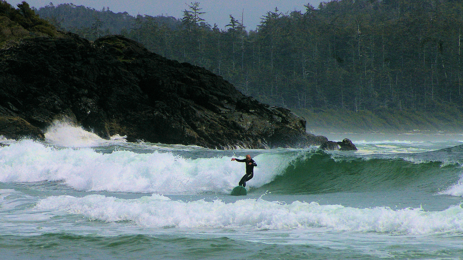 Chesterman Beach surf-Tofino-s