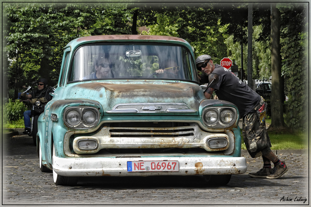 Chevrolet Apache