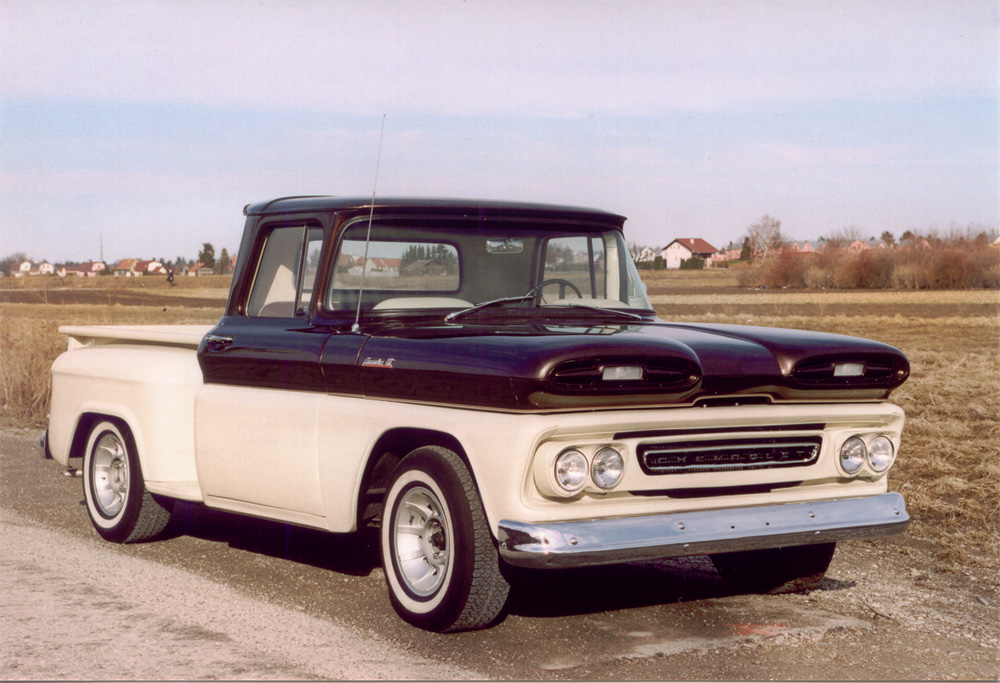 Chevrolet Apache