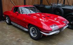 Chevrolet Corvette C2