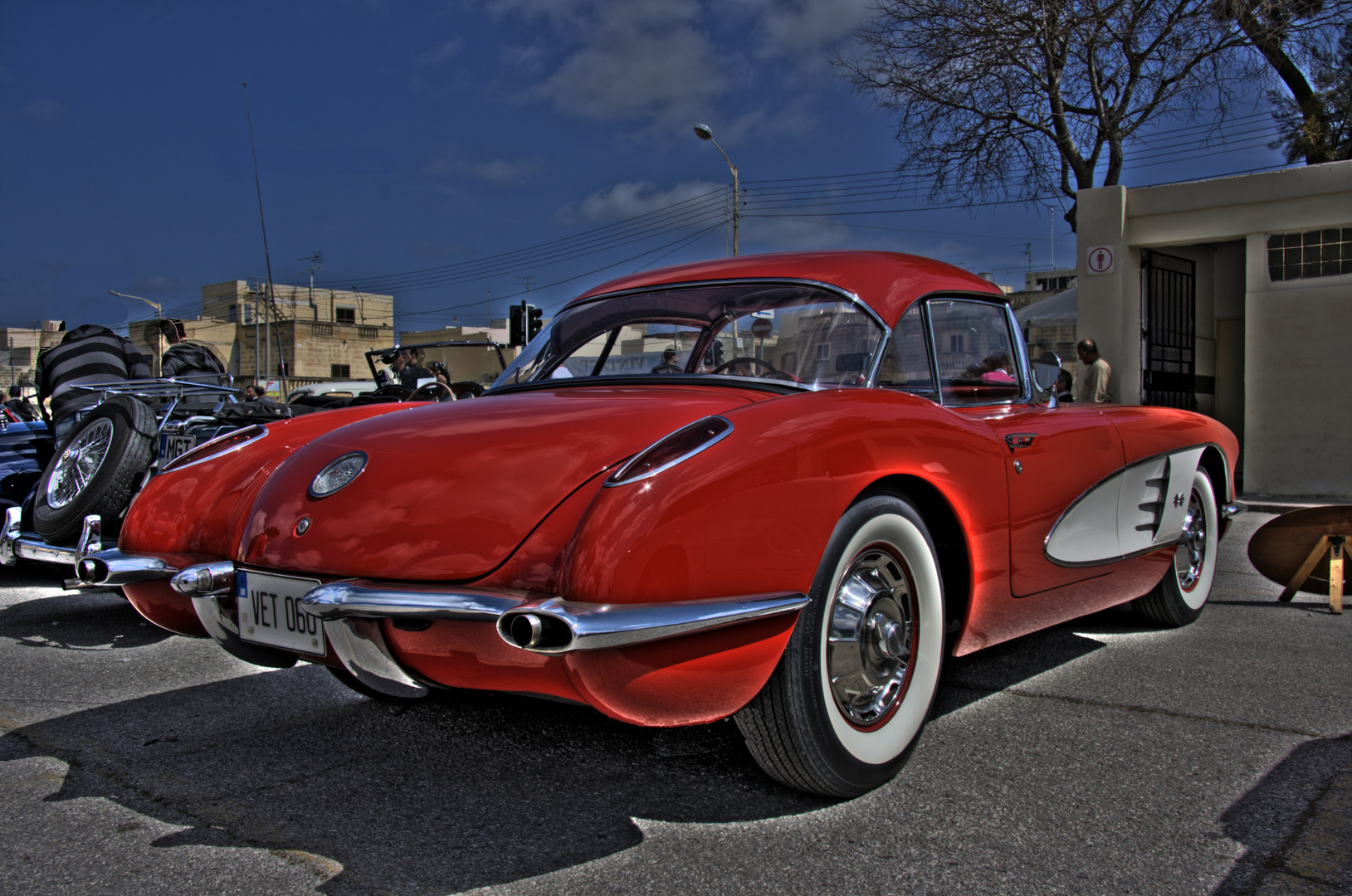 Chevrolet Corvette.