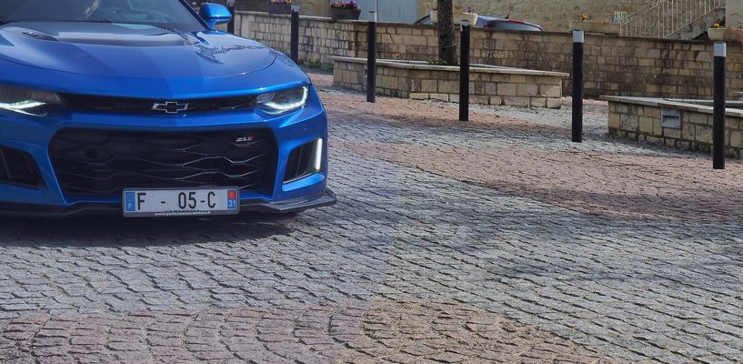 Chevrolet mal cadrée