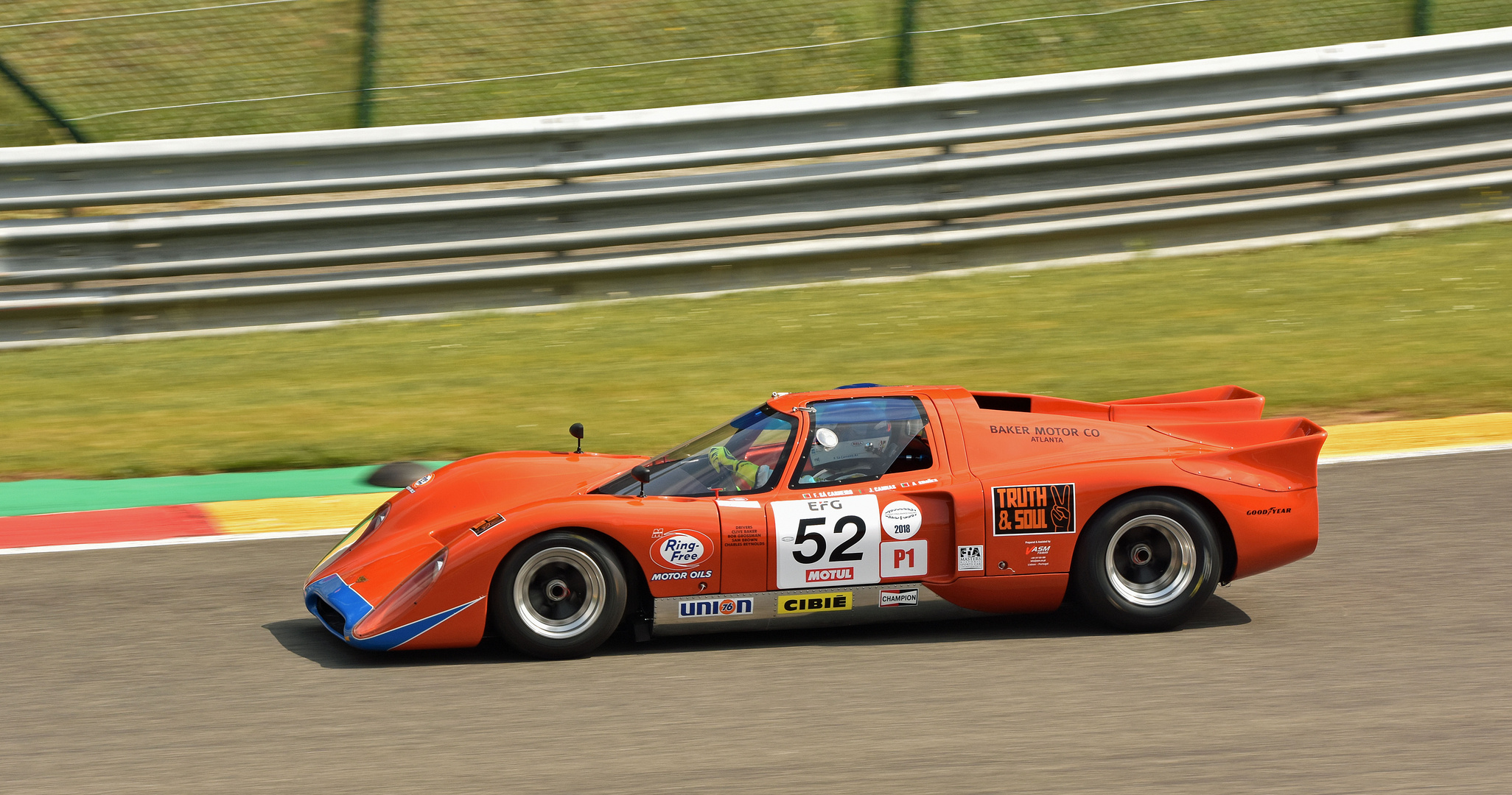 Chevron B 16 