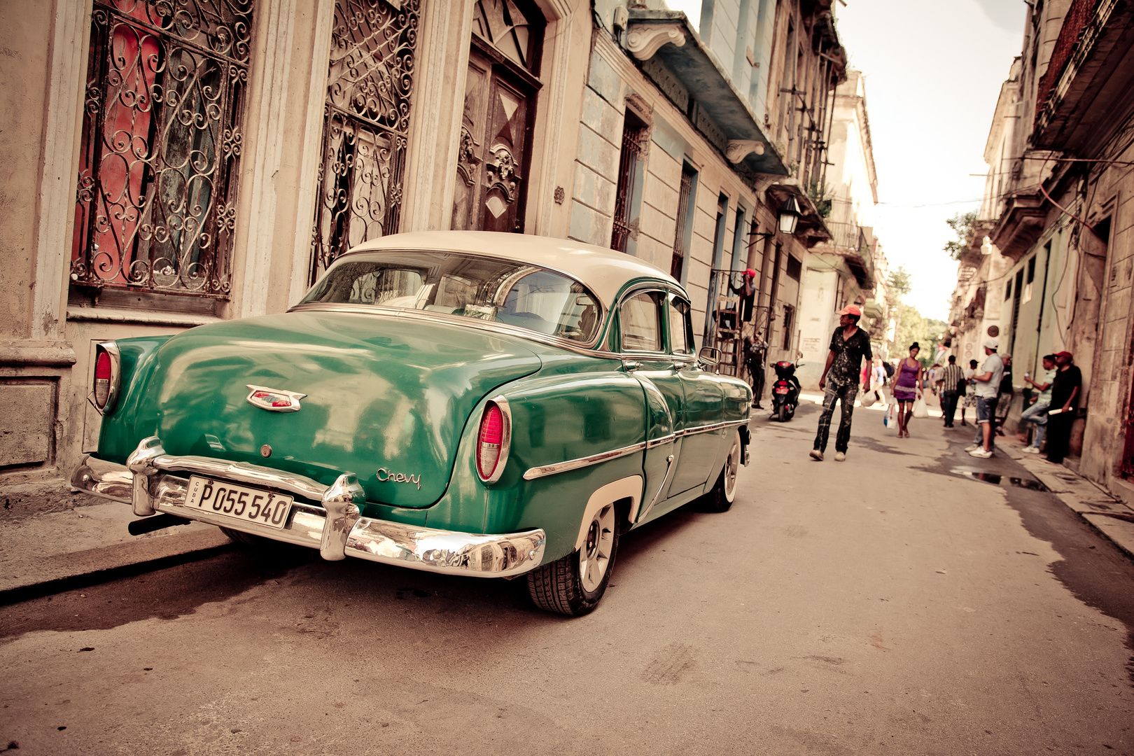 Chevy in Havanna